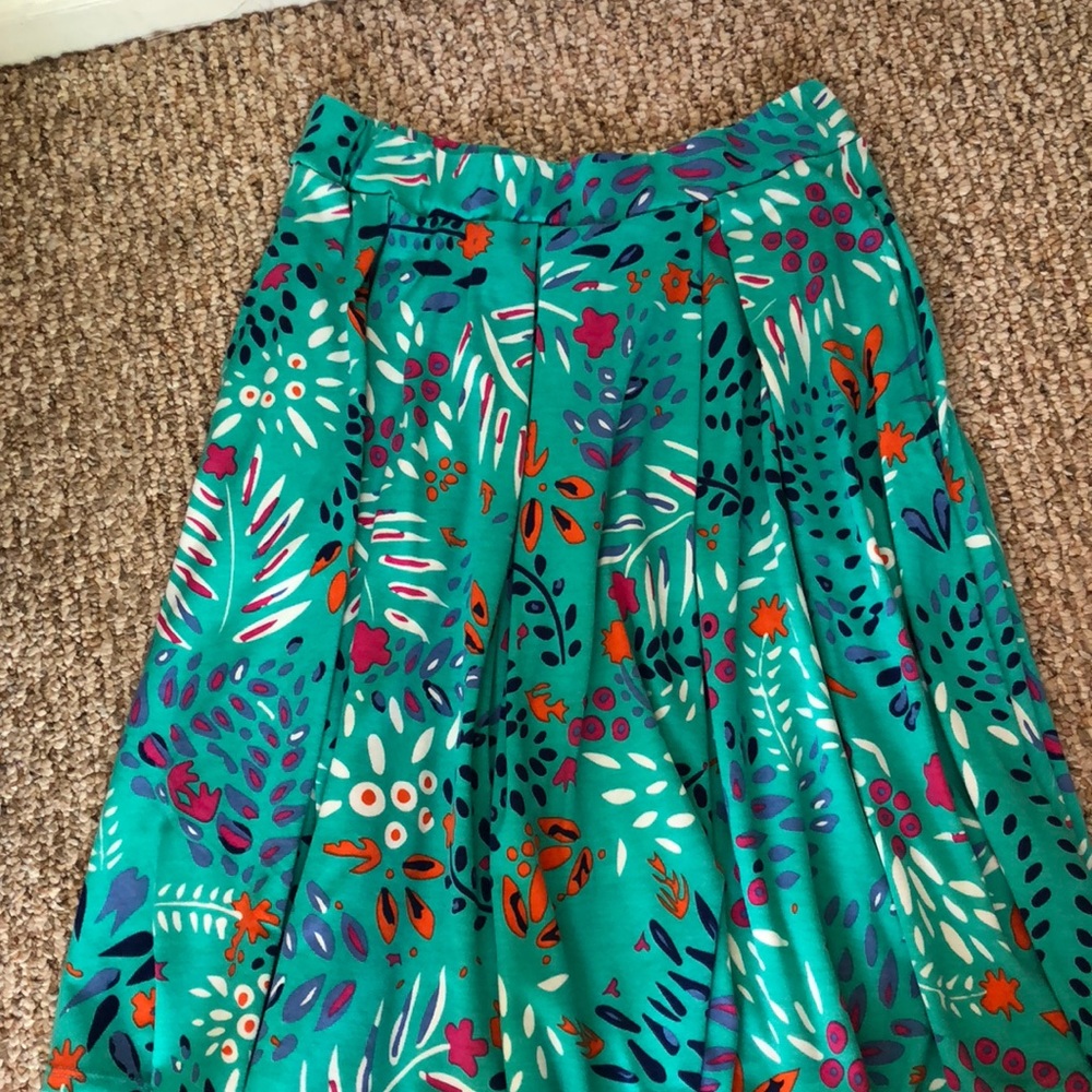 Lula Roe Madison Skirt